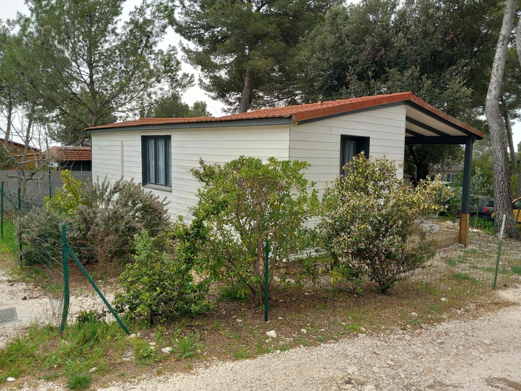 Mobilhome A Deux Pas Du Circuit Du Castellet Avec Terrasse Vue Mer Le Castellet  Exterior foto